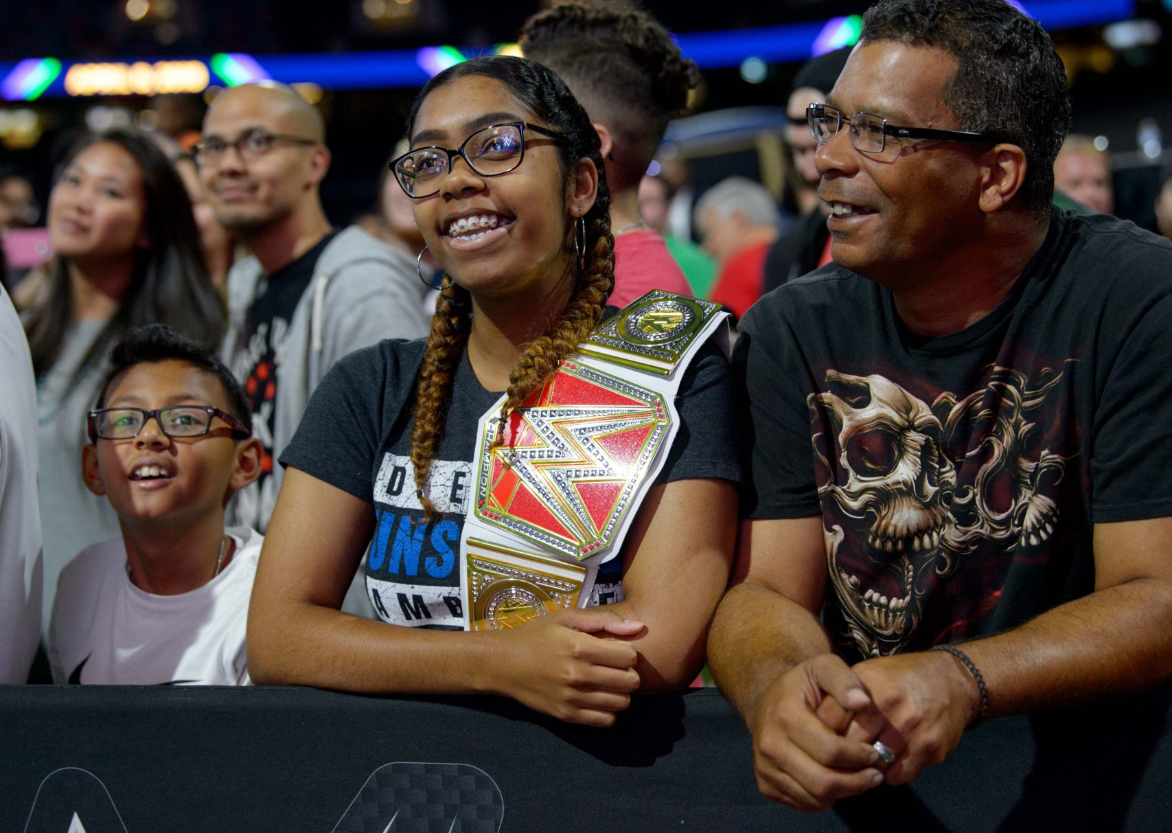 no.wrestlemaina.111717.004.JPG